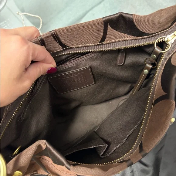 Coach Vintage Carly signature shoulder bag - Picture 9 of 10